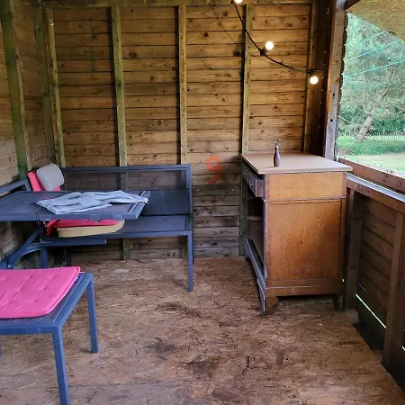 Apartman A La Salle De Jeux Et Son Jardin Autour De La Verte *