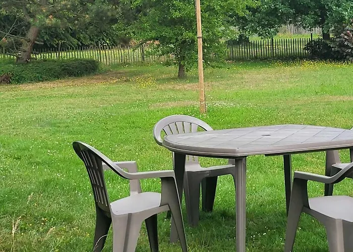 Apartment A La Salle De Jeux Et Son Jardin Autour De La Verte Dinant